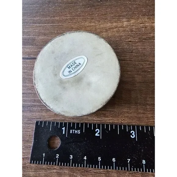 Vintage Hand Painted Tin Trinket Box Compact W Mirror Inside Cat Kitten Flowers - Picture 2 of 4